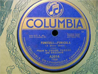 small_columbia a2614 a.webp